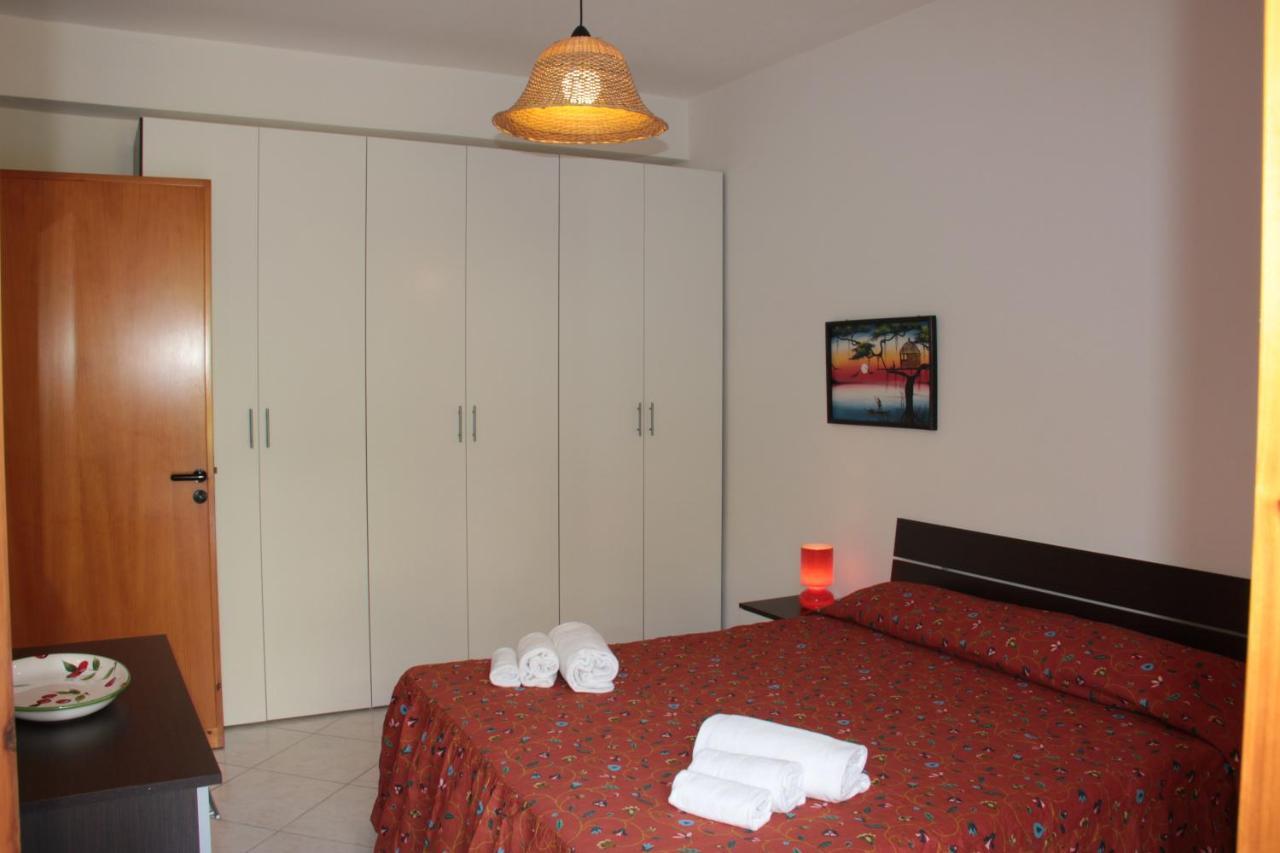 Residence L'Uliveto Gioiosa Marea Eksteriør bilde